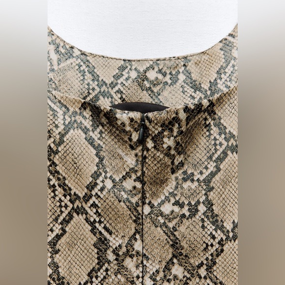 NWT ZARA FAUX LEATHER SNAKESKIN PRINT DRESS SIZE SMALL - Picture 4 of 4